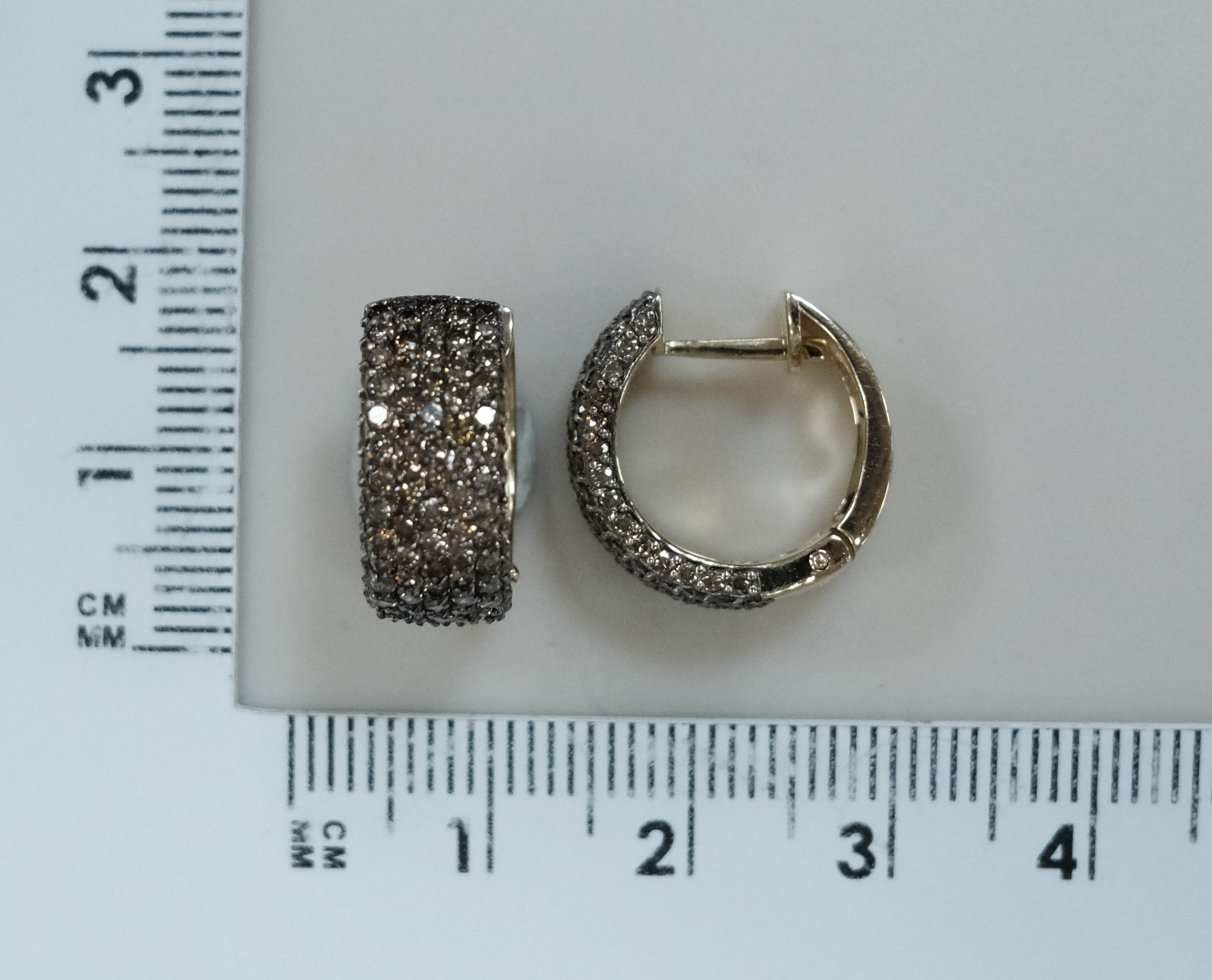 10511-001573 Серьги (Au 585)